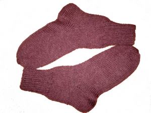 Вязанные женские шерстяные носки вязаные купить в подарок на 8 марта корпоративный подарок